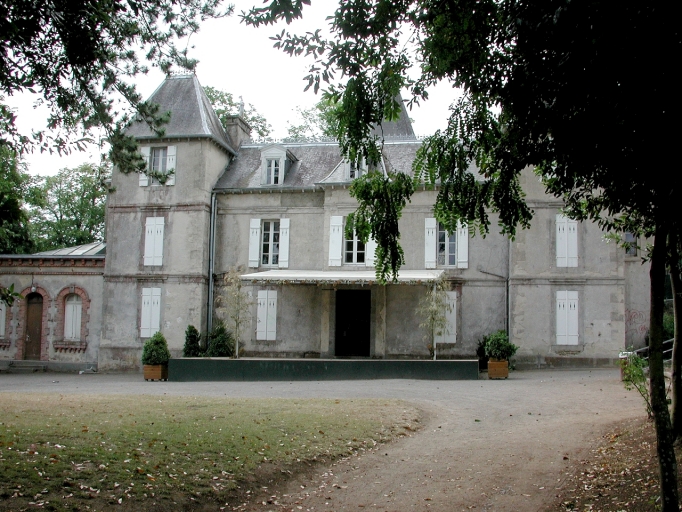 Maison dite l'Amirauté ou le Château Charner, rue Maréchal Juin (Pléneuf-Val-André)