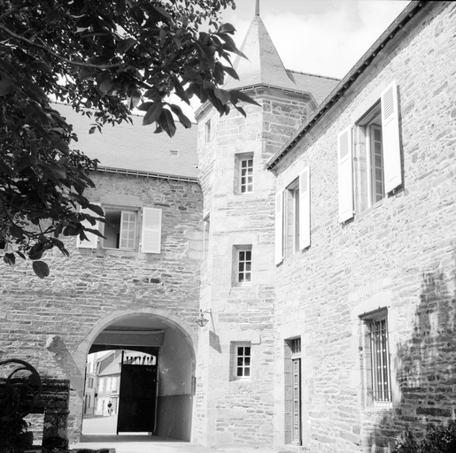 Manoir du verger, rue de l'égalité (Noyal-Pontivy)