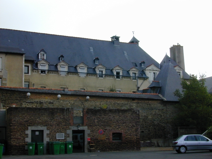 Couvent des Calvairiennes de Saint-Cyr, rue Papu (Rennes)