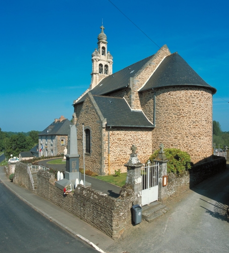 Église paroissiale Saint-Etienne (Tressé fusionnée en Mesnil-Roc'h en 2019)