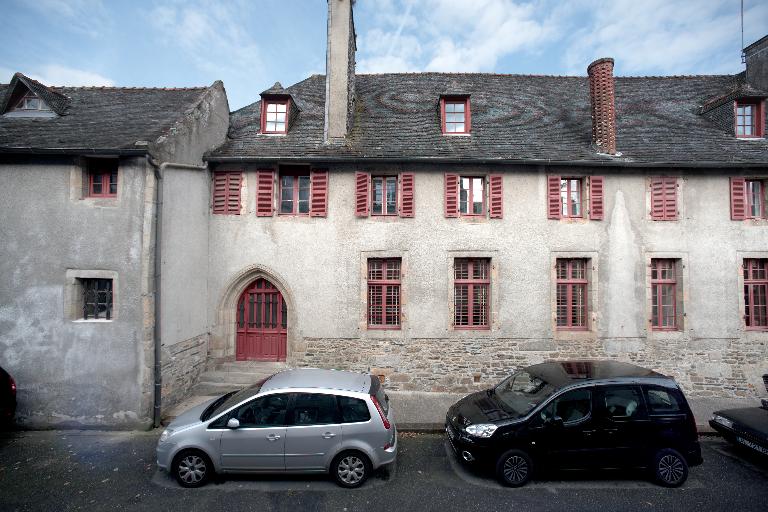 Ancien couvent des Capucins puis atelier de tissage, 2, 4 rue des Capucins ; rue de la Fontaine-Blanche (Landerneau)