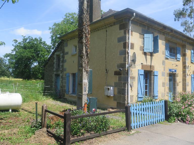 Canal d'Ille-et-Rance, Maison éclusière n°27, La Jaunaie (Bazouges-sous-Hédé fusionnée avec Hédé pour former la commune de Hédé-Bazouges en 2009)