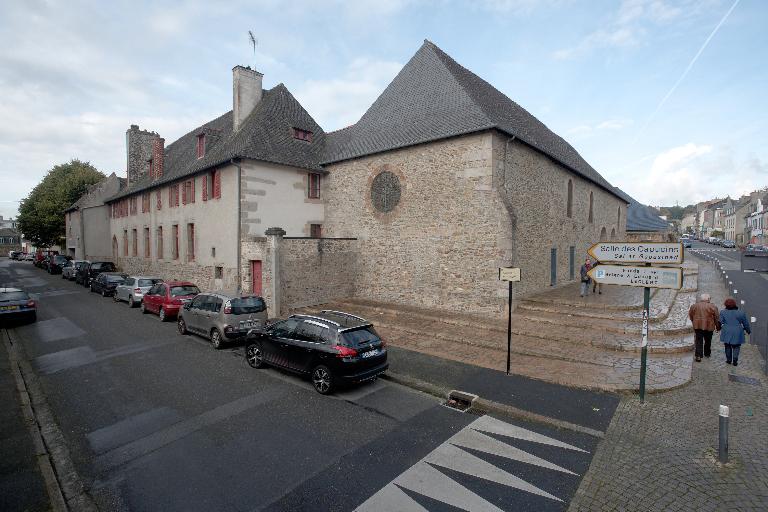Ancien couvent des Capucins puis atelier de tissage, 2, 4 rue des Capucins ; rue de la Fontaine-Blanche (Landerneau)