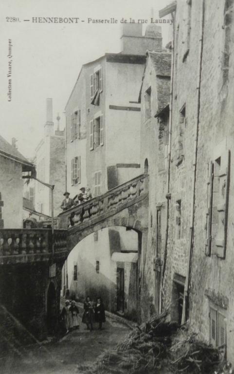 Passerelle, rue Launay (Hennebont) - détruite partiellement en août 1944