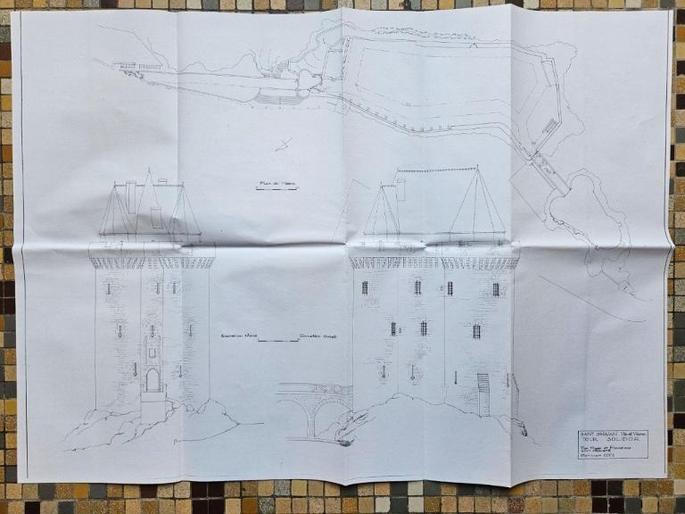 Plan masse et élévations, janvier 2001