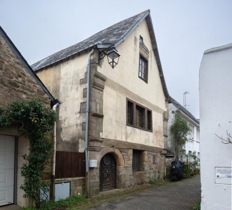 Maison, 16 rue du Petit Port (Auray)