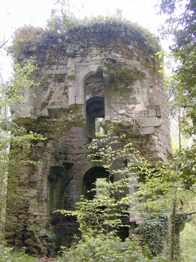 Les mottes et châteaux forts sur la commune de Cuguen