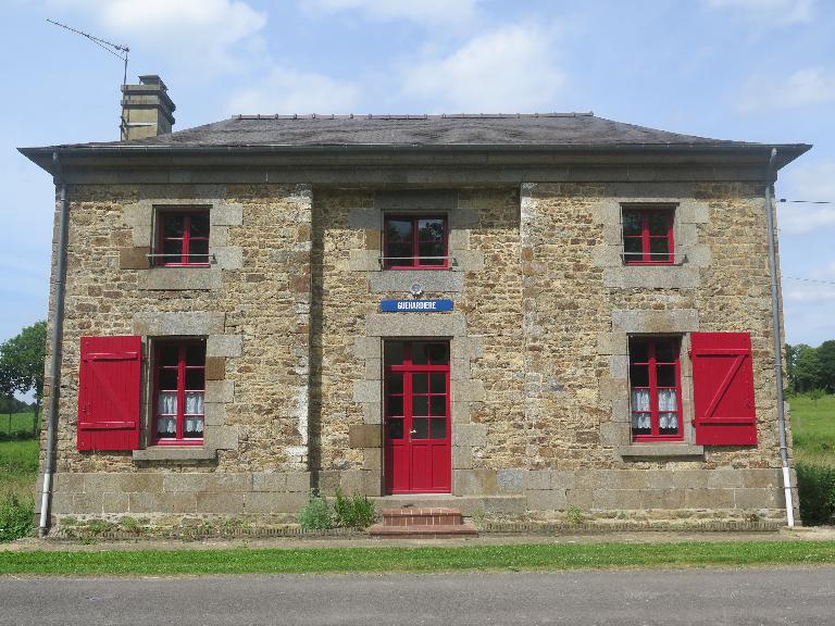 Canal d'Ille-et-Rance, Maison éclusière n°30, La Guéhardière (Bazouges-sous-Hédé fusionnée avec Hédé pour former la commune de Hédé-Bazouges en 2009)