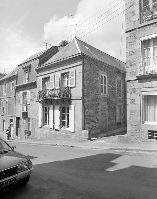 Maison, 56 rue de la Pinterie (Fougères)