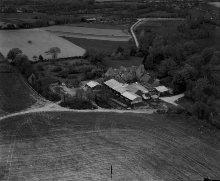 Château, la Hattaie (Guer)