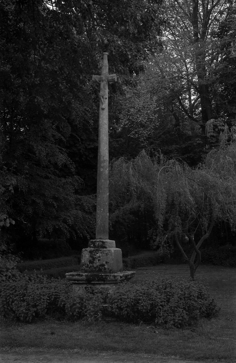 Croix monumentale, le Rest (Bégard)