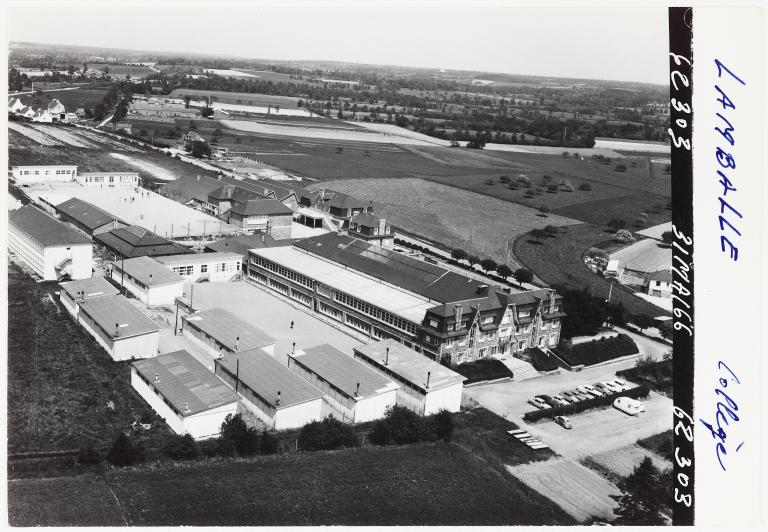 Lycée Henri Avril, 7 rue de Dinard (Lamballe)