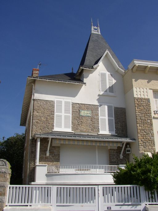 Maison de villégiature Ti Kloar, 18 boulevard de Toulhars (Larmor-Plage)