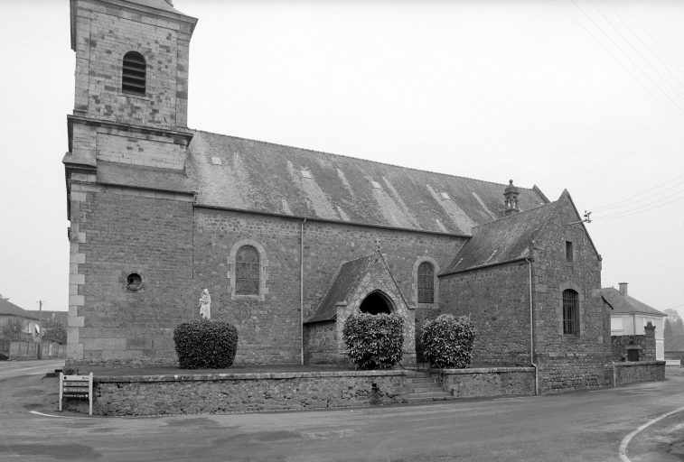 Eglise paroissiale Saint-Pierre (La Selle-en-Coglès fusionnée en Les Portes du Coglais en 2017)