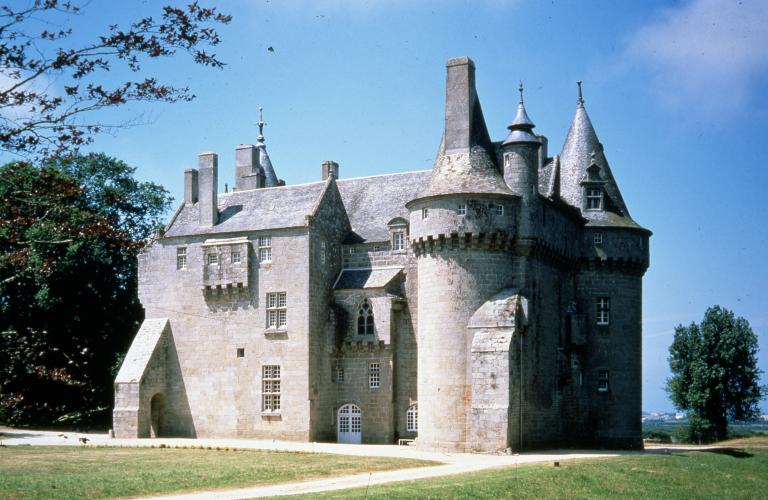 Château de Kerouzéré dit château de Kerouzéré (Sibiril)