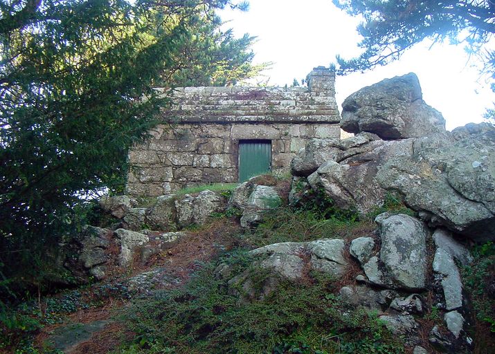 Corps de garde (Tréflez)