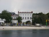 Maison dite Villa Kerozen, place du Kernevel (Larmor-Plage)