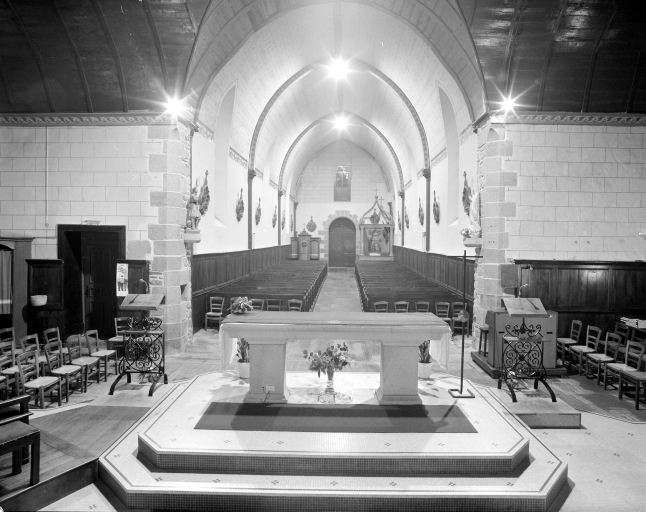 Eglise paroissiale Saint-Samson (La Fontenelle fusionnée en Val-Couesnon en 2019)