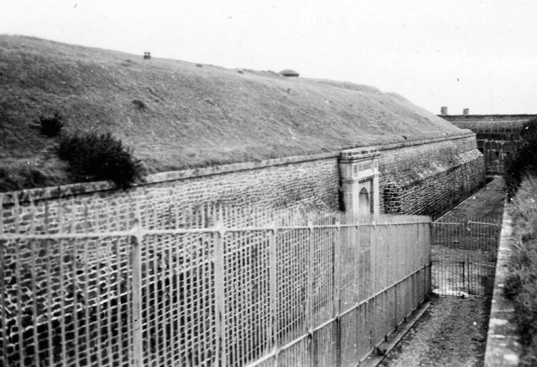 Réduit de la Croix Saint-Michel dit fort Saint-Michel (Ouessant)