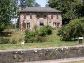 Canal d'Ille-et-Rance, Maison éclusière n°23, La Pêchetière (Bazouges-sous-Hédé fusionnée avec Hédé pour former la commune de Hédé-Bazouges en 2009)