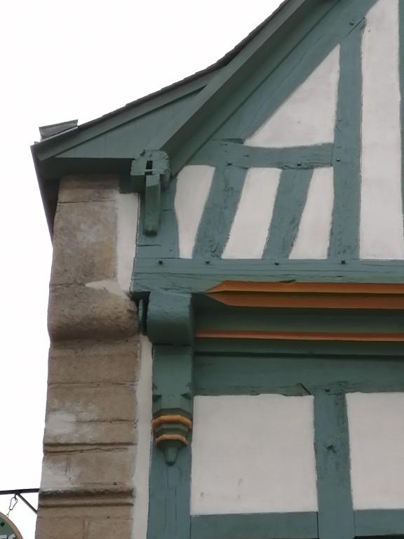 Maison, 19 place Saint-Sauveur (Auray)