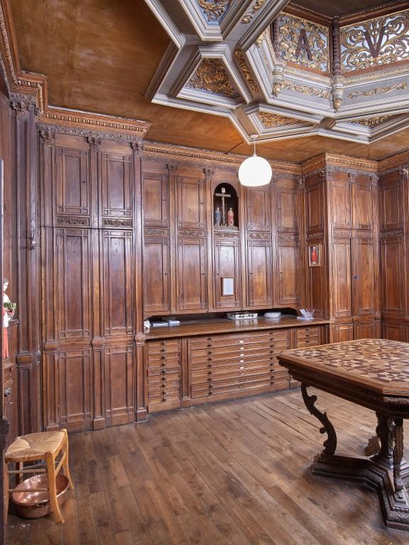 Sacristie de la basilique Notre-Dame-D'Espérance
