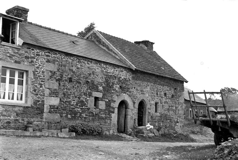 Les maisons et fermes sur la commune de Carnoët
