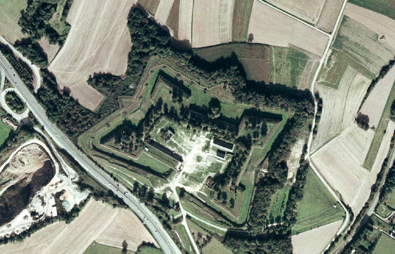 Fort de Châteauneuf dit Fort de Saint-Père (Saint-Père-Marc-en-Poulet)