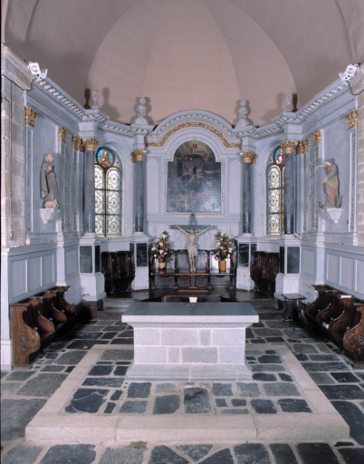 Retable et lambris de hauteur