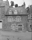 Maison, 4 rue des Fontaines du Parc (Fougères)