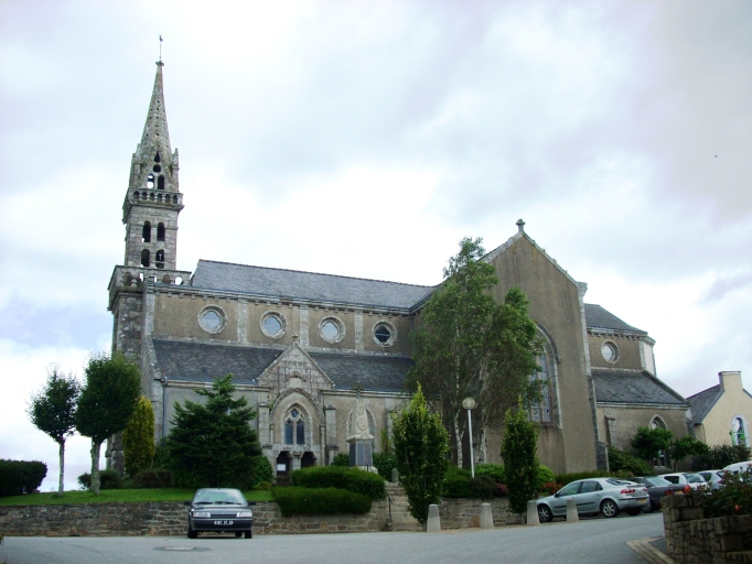Église paroissiale Saint-Georges, place de l'Eglise (Botsorhel)