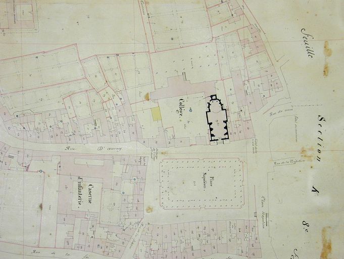 Chapelle Saint-Yves, place Maurice Marchais (Vannes)