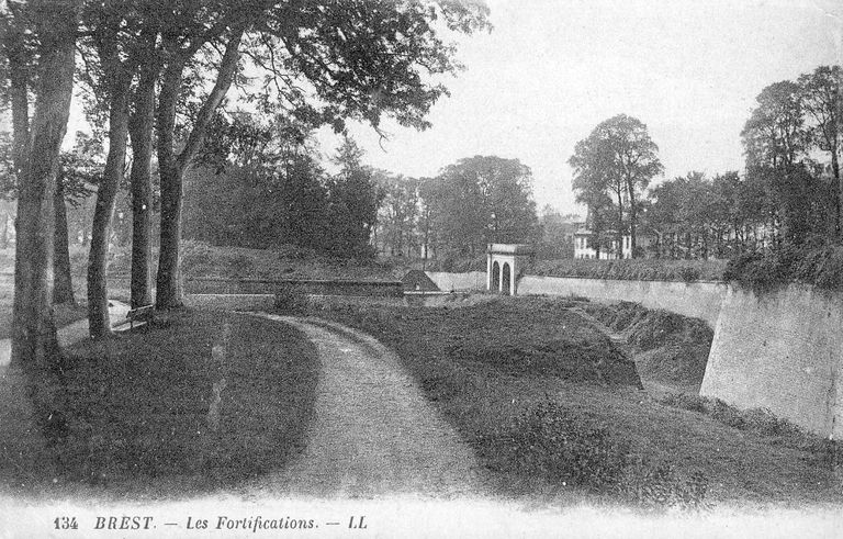 Fortifications d'agglomération de Brest