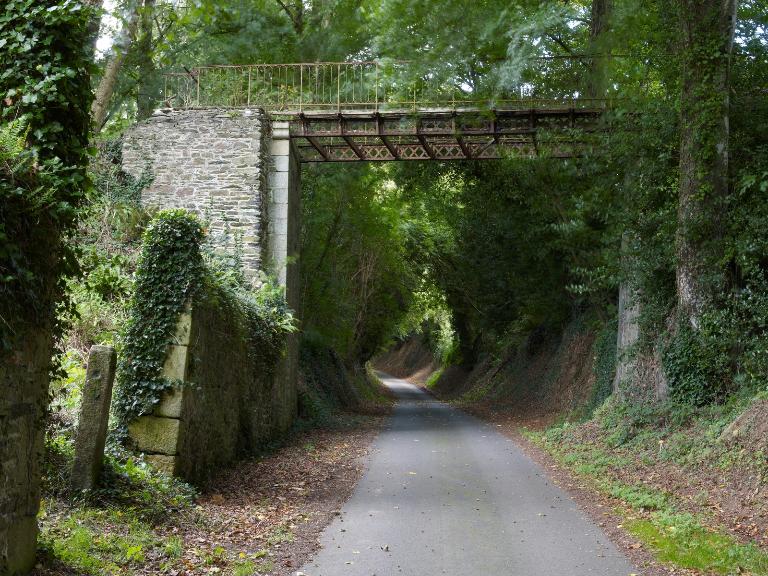 Passerelle dit Pont Eiffel, Kermezen (Pommerit-Jaudy fusionnée en La Roche-Jaudy en 2019)