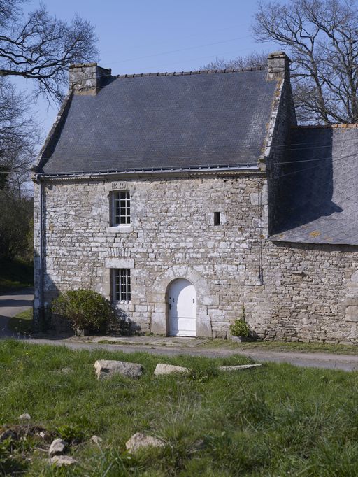 Maison de prêtre, Tréguguet (Quily fusionnée en Val d'Oust en 2016)