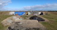 Bunker-cuve pour canon de 34 cm et magasins de munitions (n° 1, nord), Dunes sauvages, Le Bégo (Plouharnel)