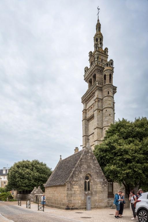 Enclos paroissial et église Notre-Dame-de-Croas-Batz, rue Albert de Mun (Roscoff)