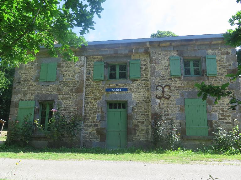 Canal d'Ille-et-Rance, Maison éclusière n°22, Malabrie (Bazouges-sous-Hédé fusionnée avec Hédé pour former la commune de Hédé-Bazouges en 2009)