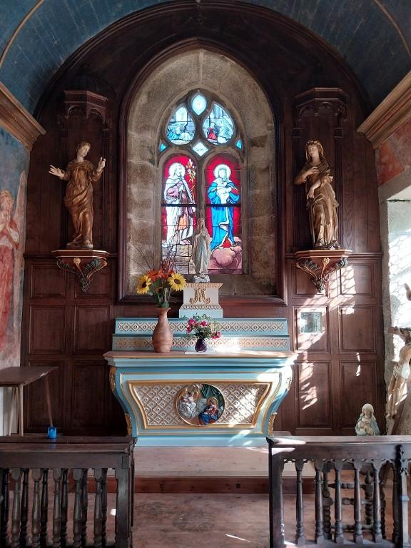 Enclos paroissial et église Saint-Servais (Saint-Servais)