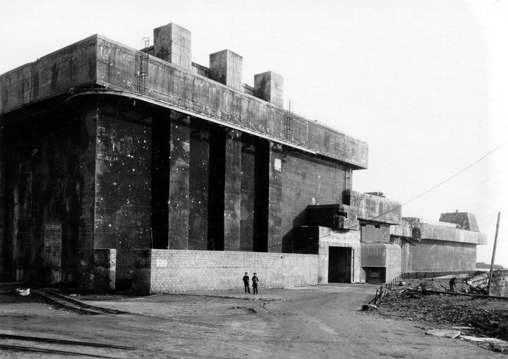 Base de sous-marins (Brest)