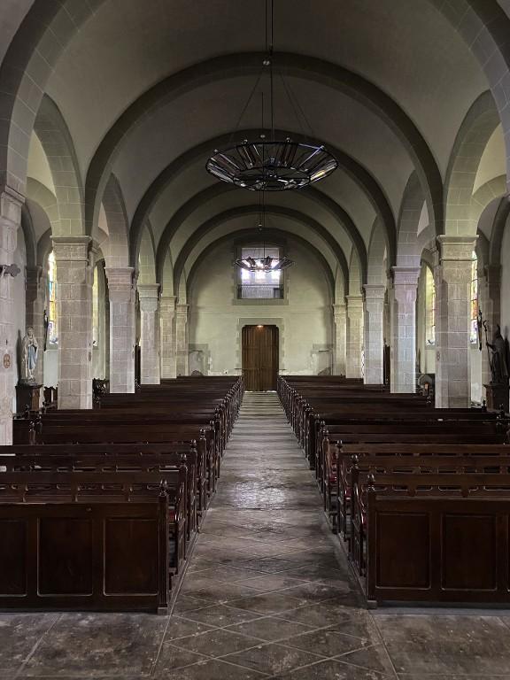 Eglise paroissiale Saint-Pierre et Saint-Paul (Loyat)