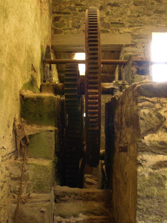 Moulin à papier, teillage de lin, Pont-Pol (Plourin-lès-Morlaix)
