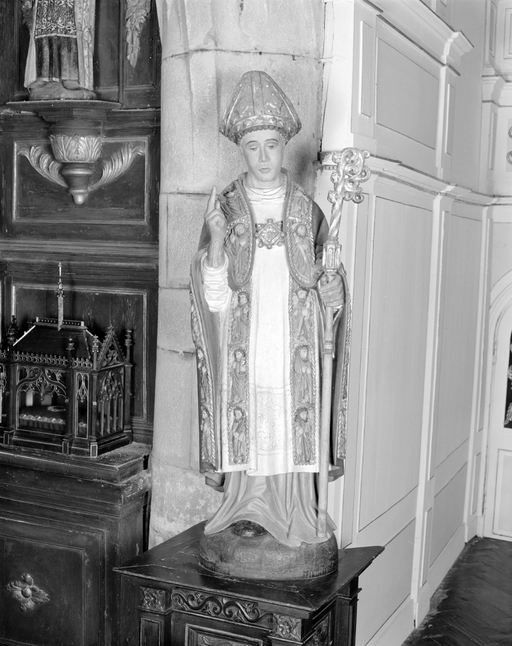 Eglise Paroissiale Saint-Pierre (Plougonver)