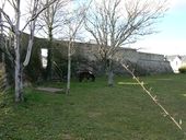 Fort de Locqueltas, rue du Fort ; promenade de l'Océan (Larmor-Plage)