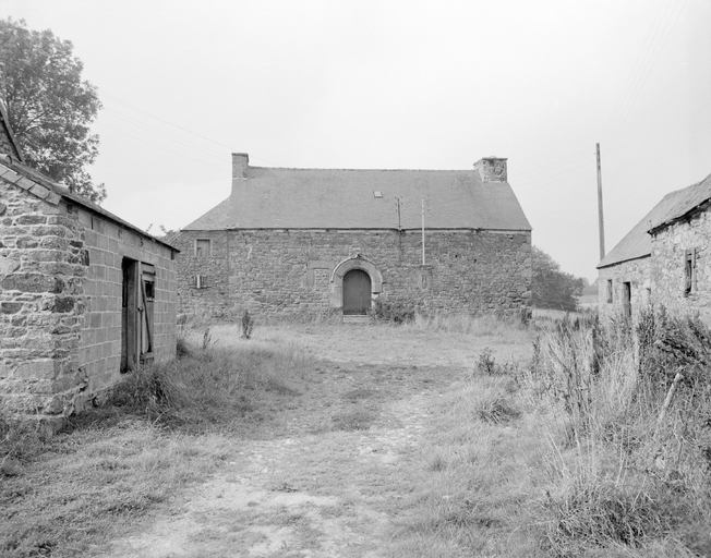 Ferme, Zunadery (Tréglamus)