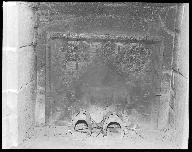 Plaque de cheminée 1, Manoir de Bohurel (Sérent)