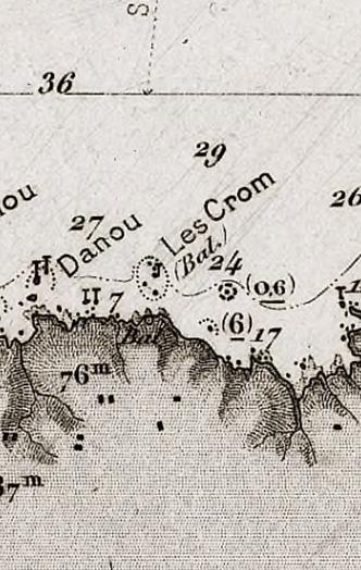 Alignement de deux amers, Grand Crom (Beuzec-Cap-Sizun)
